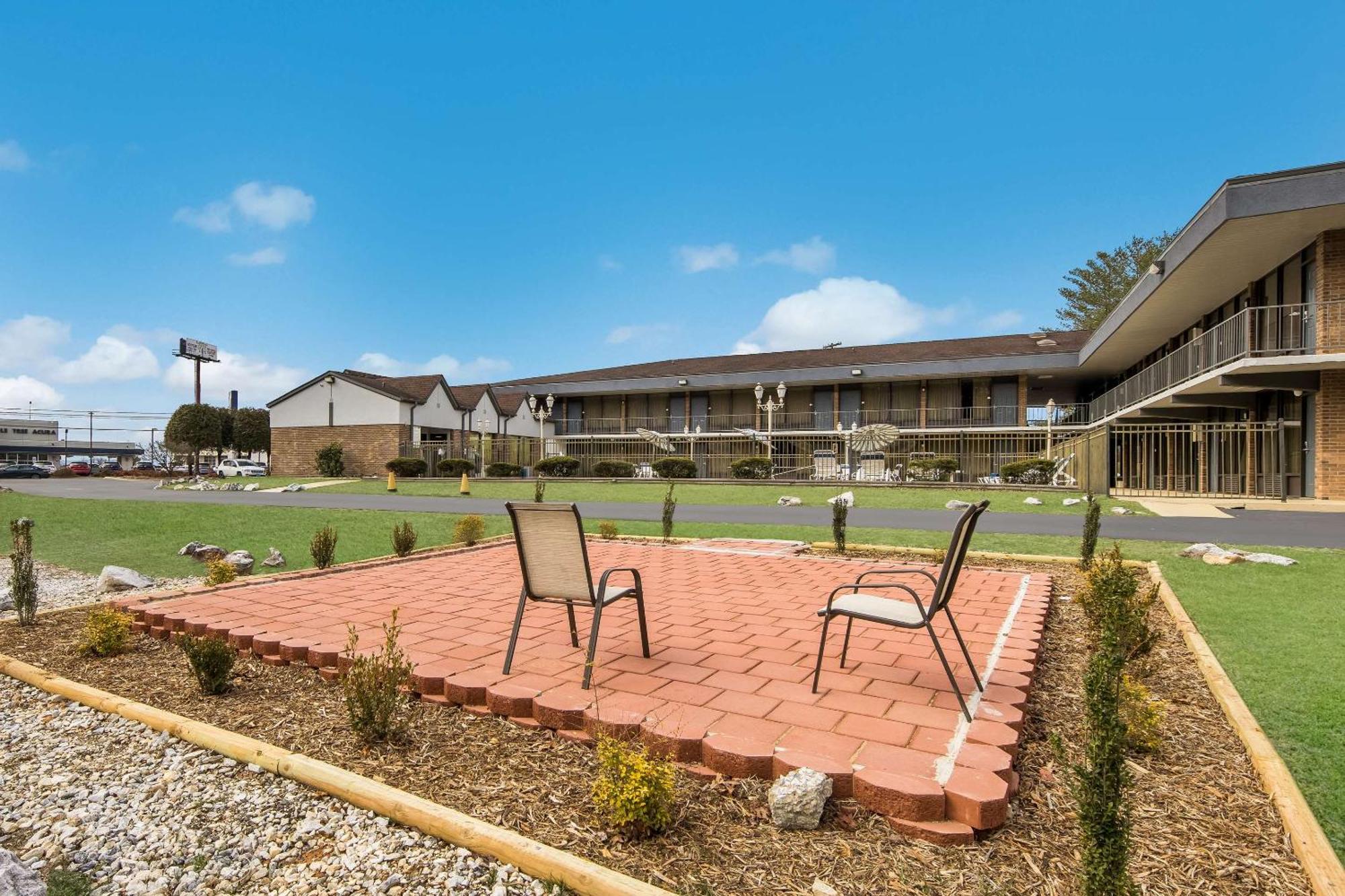 Quality Inn Asheville Airport Fletcher Exterior foto